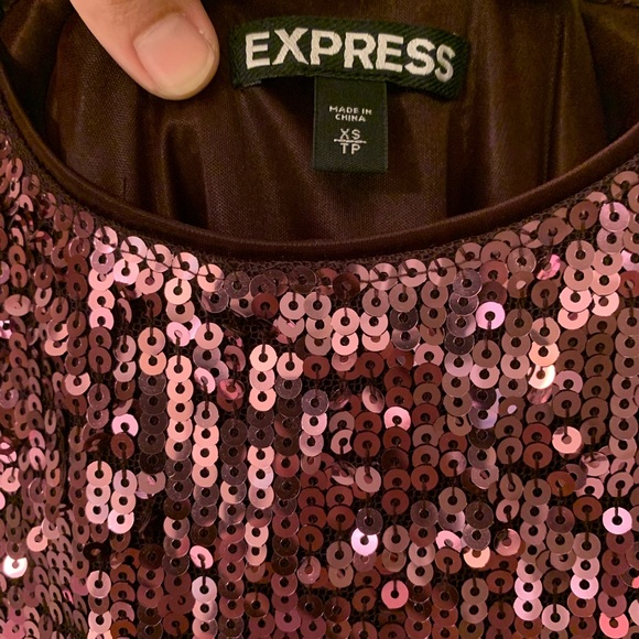 Beautiful pink sequined dress - Picture 5 of 5